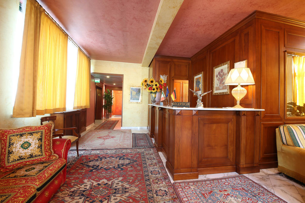 Hotel Abacus Porto Mantovano Esterno foto