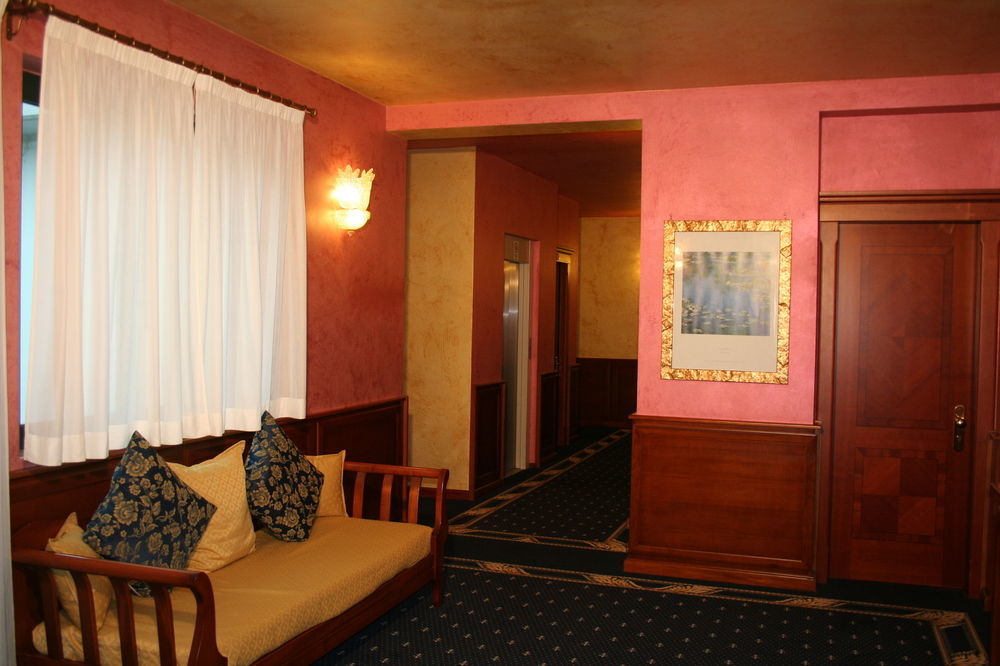 Hotel Abacus Porto Mantovano Esterno foto