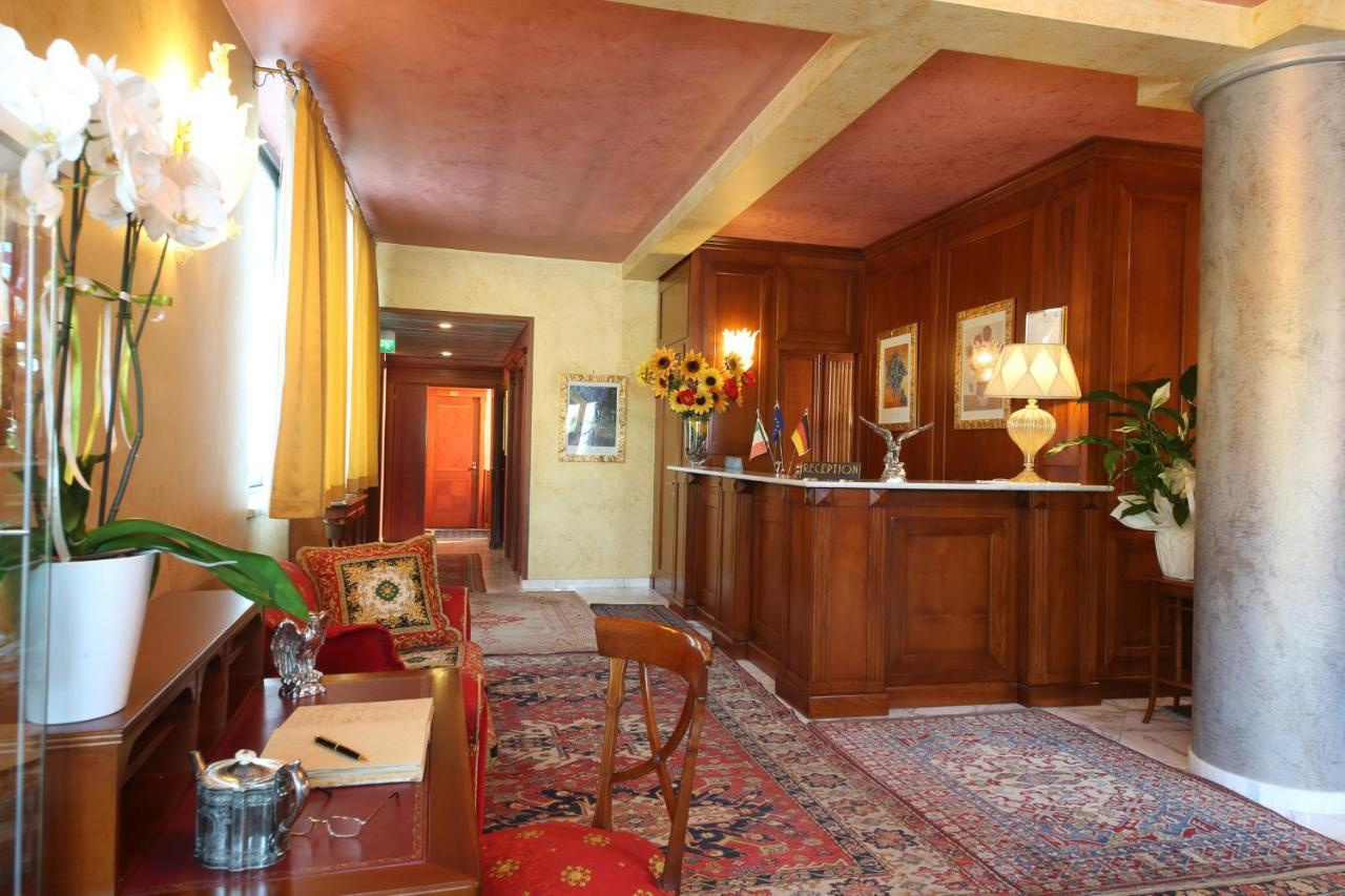 Hotel Abacus Porto Mantovano Esterno foto